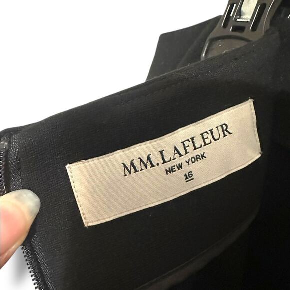 M.M. Lafleur black pencil skirt with front slit size 16 - Picture 7 of 8